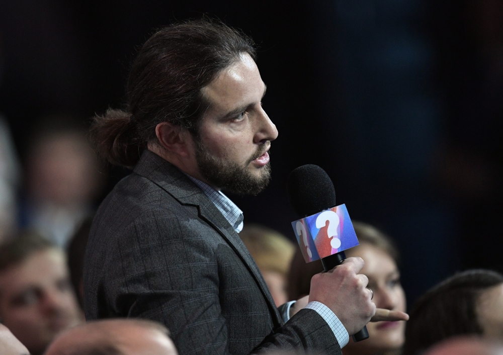 Александр Юнашев признан «Журналистом года» на премии Дзена в Москве