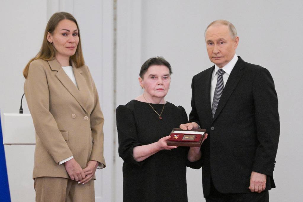 «Очень дорого для нас»: Мать погибшего героя России поделилась эмоциями после беседы с Путиным