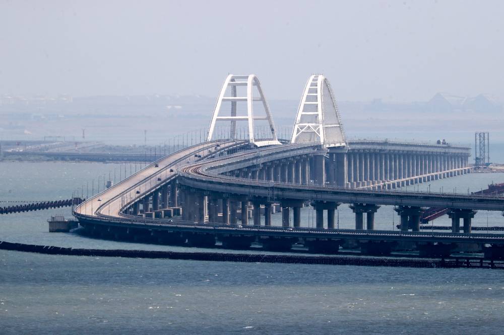 На Крымском мосту усилят охрану и досмотр на время новогодних праздников