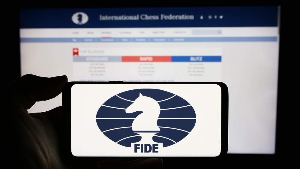 Россия приветствует решение генассамблеи FIDE о полном допуске россиян
