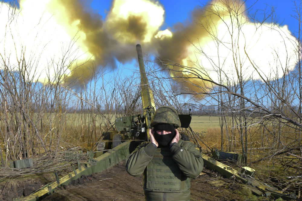 Новости СВО. ВС РФ форсируют Гайчур, падение Песчаного, клещи для ВСУ вокруг Димитрова, Зеленский отказывается сдавать Донбасс, 16 декабря