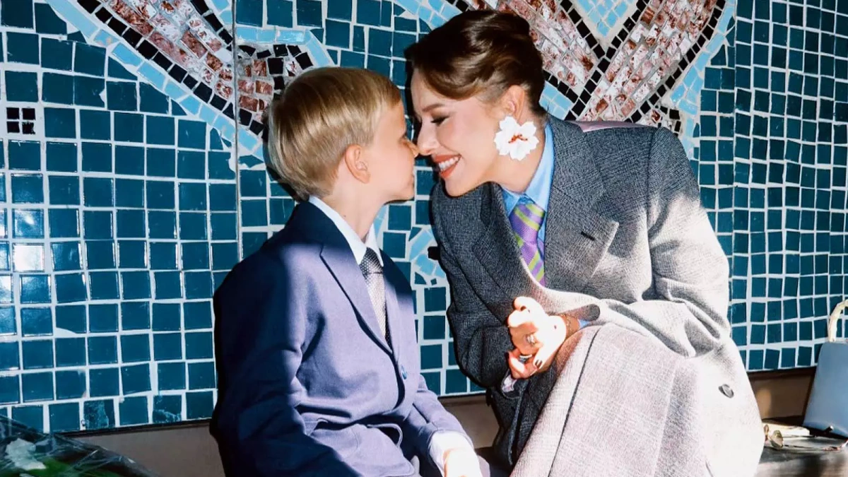 «Будем беднее жить, Платош»: Собчак преподала 9-летнему сыну урок Insta-номики