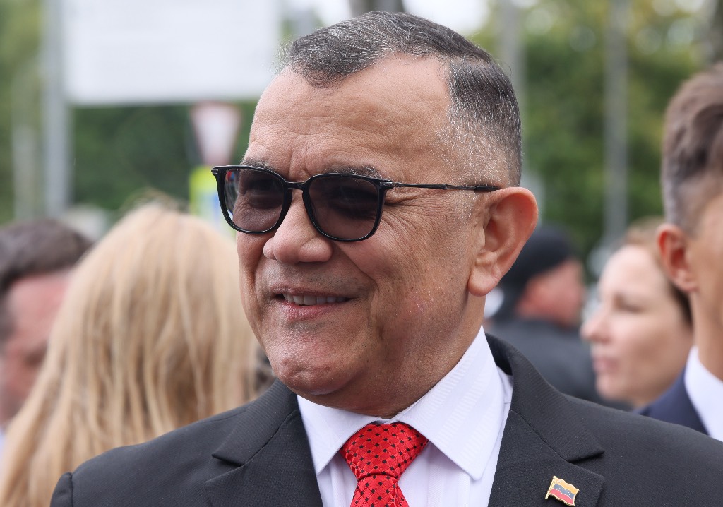 «Покажу тебе дзюдо»: Посол Венесуэлы рассказал анекдот о первой встрече Путина и Чавеса