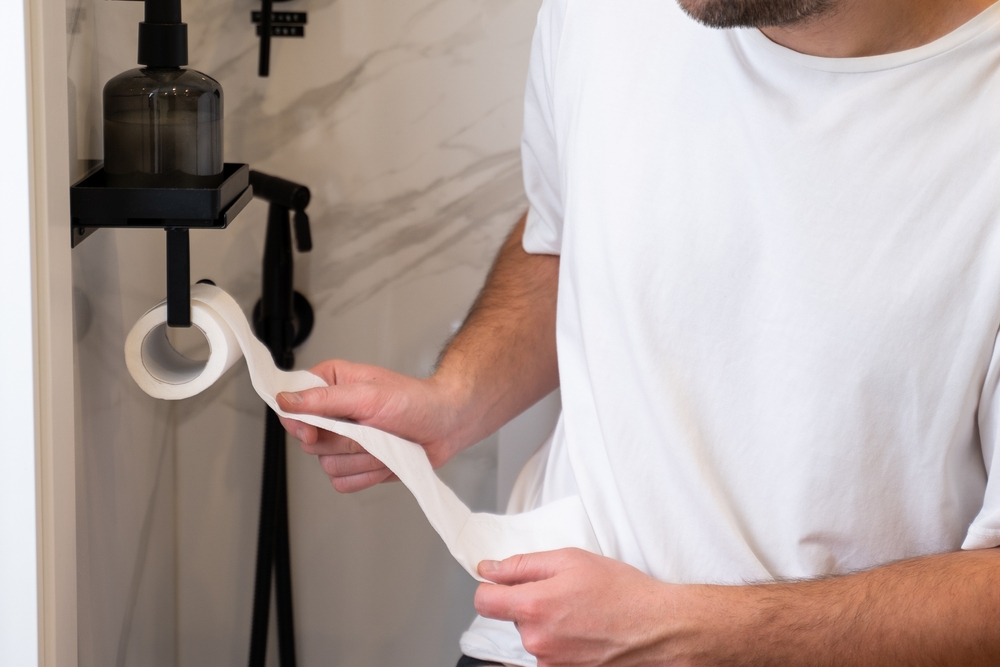 Инженер из Китая лишился работы из-за слишком частых визитов в туалет