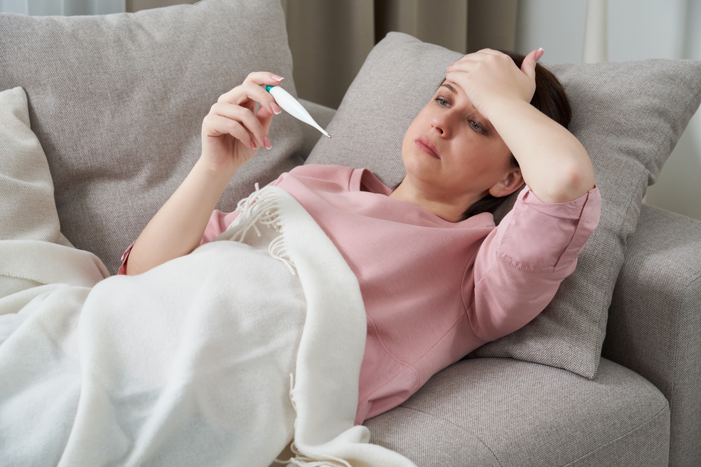 Доктор Мясников: Россиян могут перевести на удалёнку из-за гонконгского гриппа