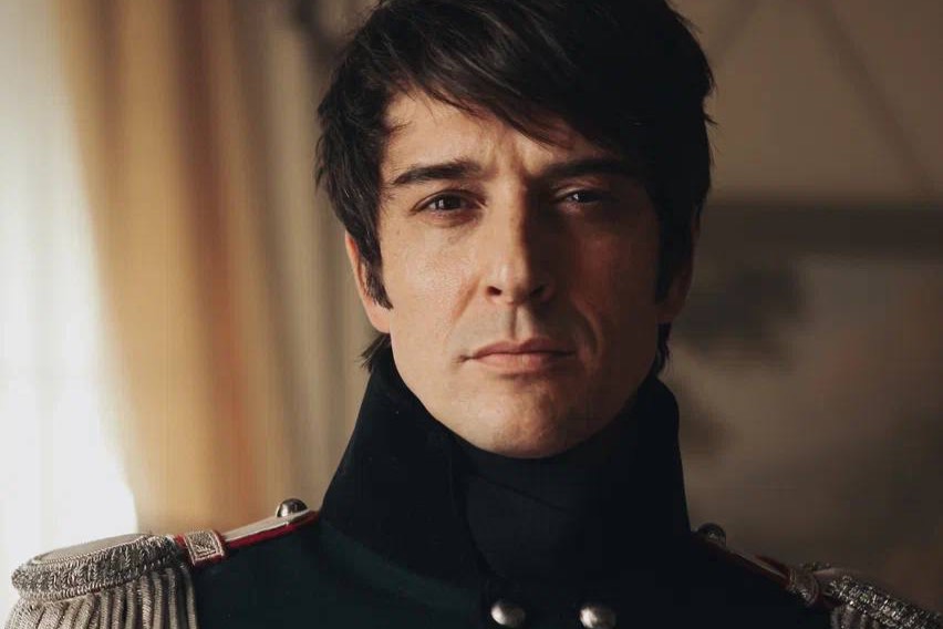 Станислав Бондаренко рассказал, как его утвердили на роль Болконского в &laquo;Войне и мире&raquo; Андреасяна