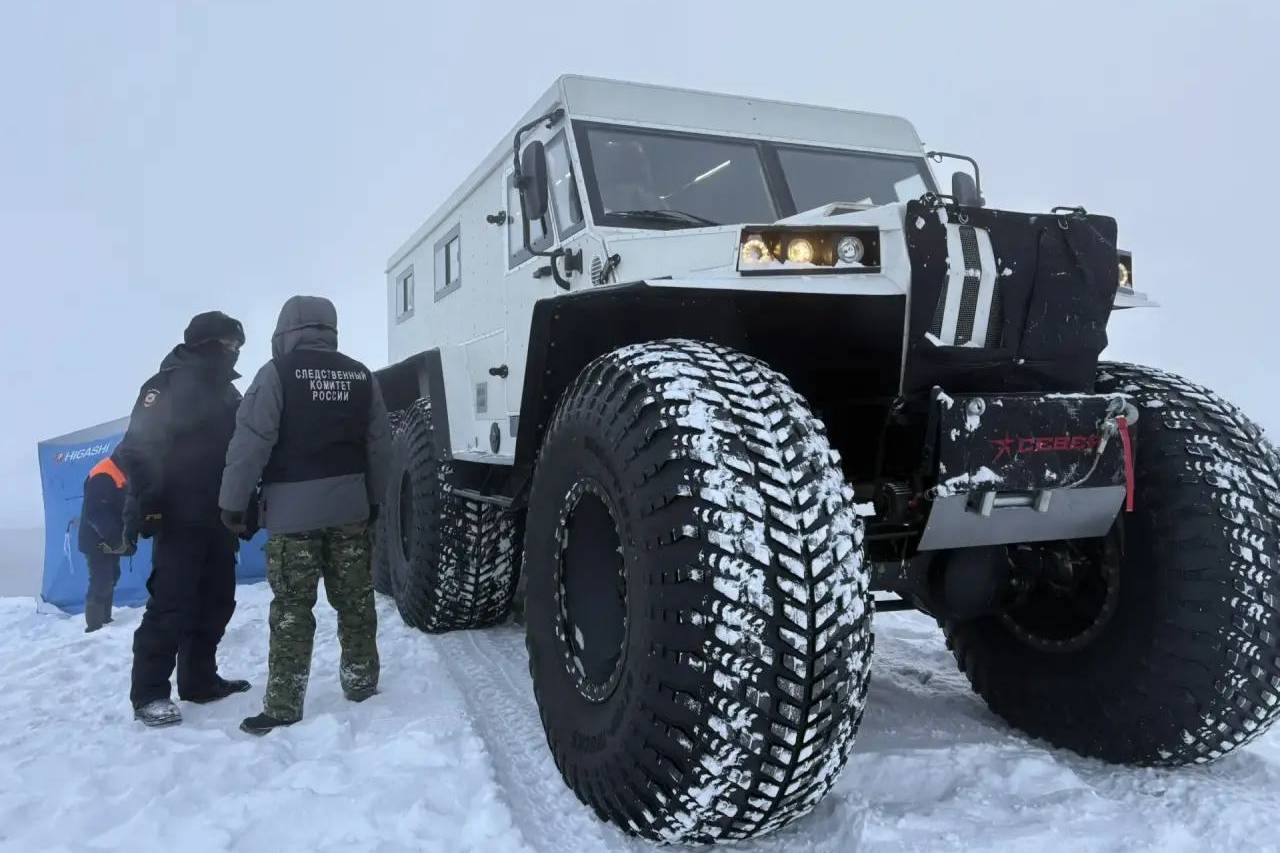 В Якутске два человека погибли, провалившись под лёд