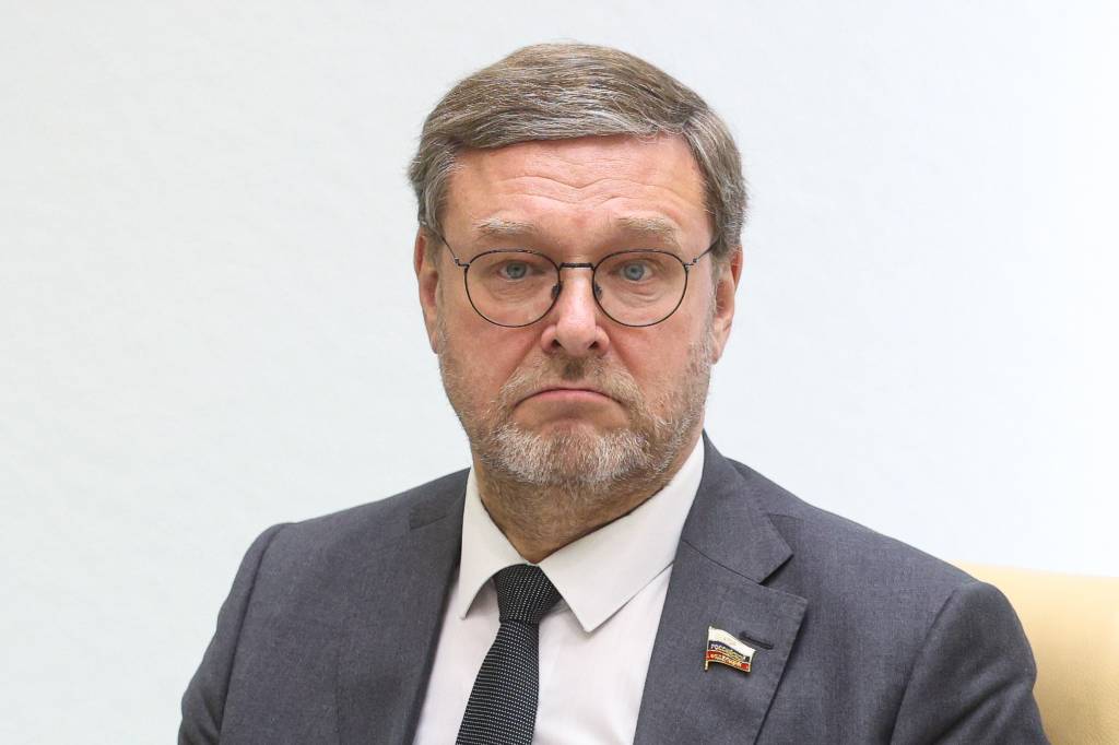 Косачёв заявил о противниках диалога России и США в Белом доме