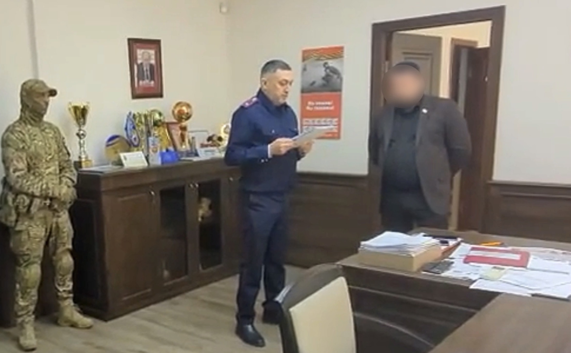 Главу Наримановского района в Астраханской области отправили под домашний арест