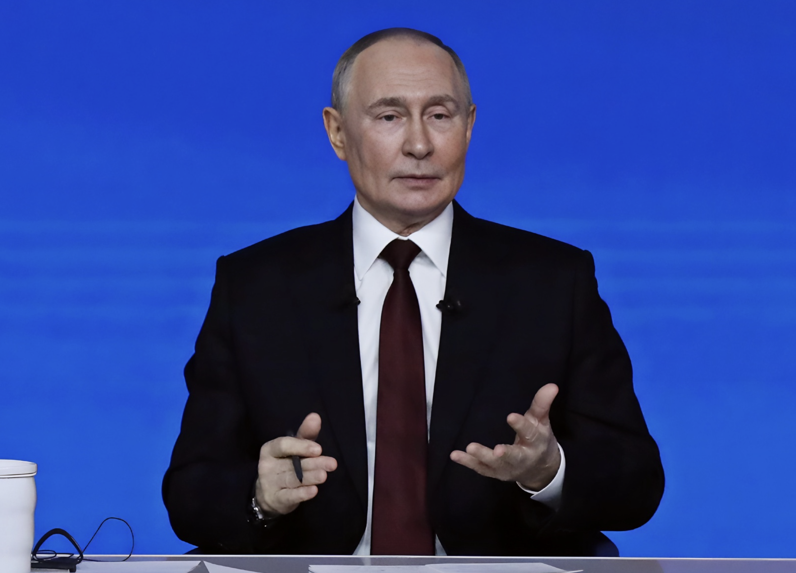 Путин провёл 17 контактов с американскими представителями в 2025 году