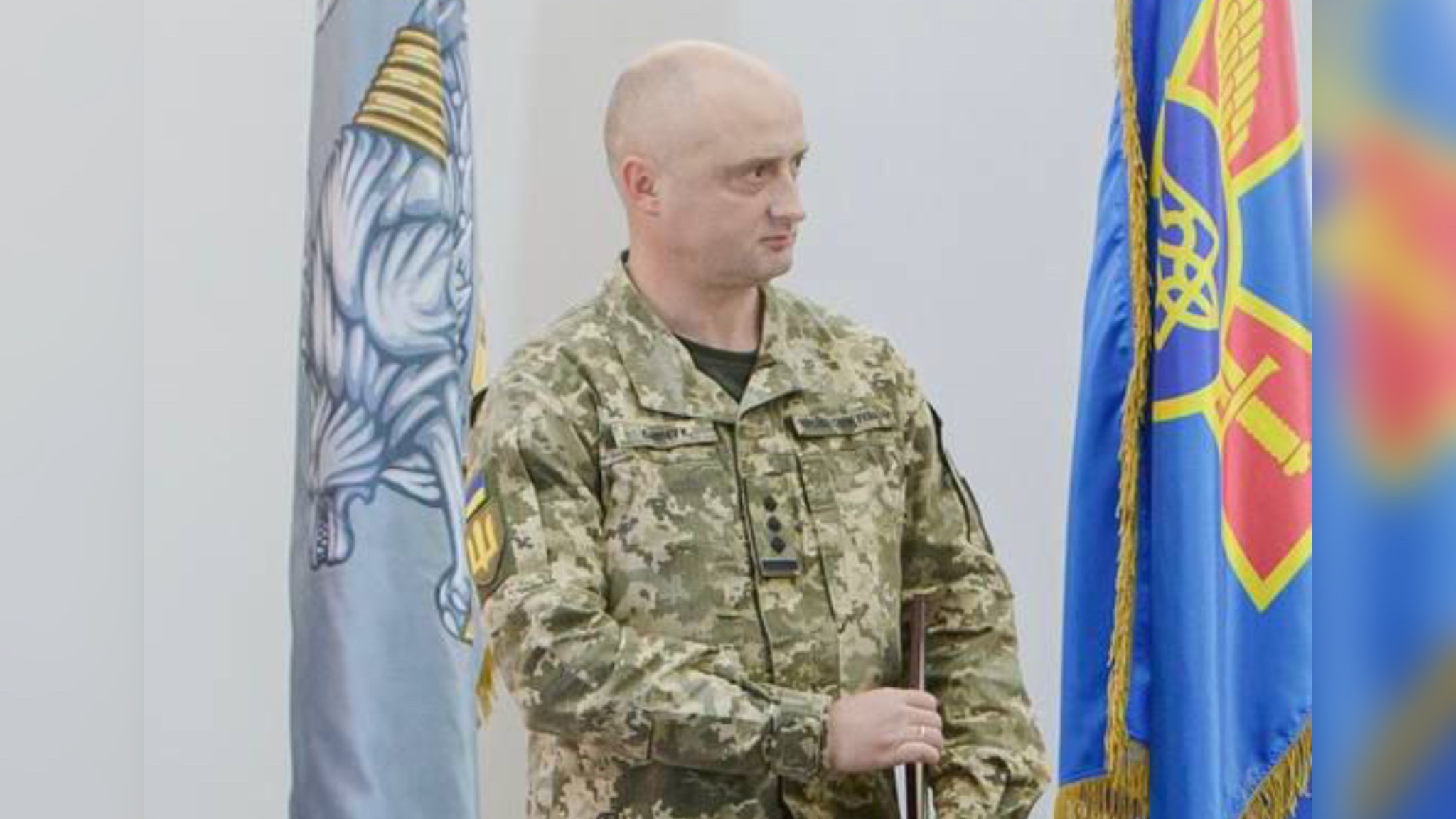 СБУ при обыске дома у главы ТЦК в Закарпатье нашла 100 тысяч долларов