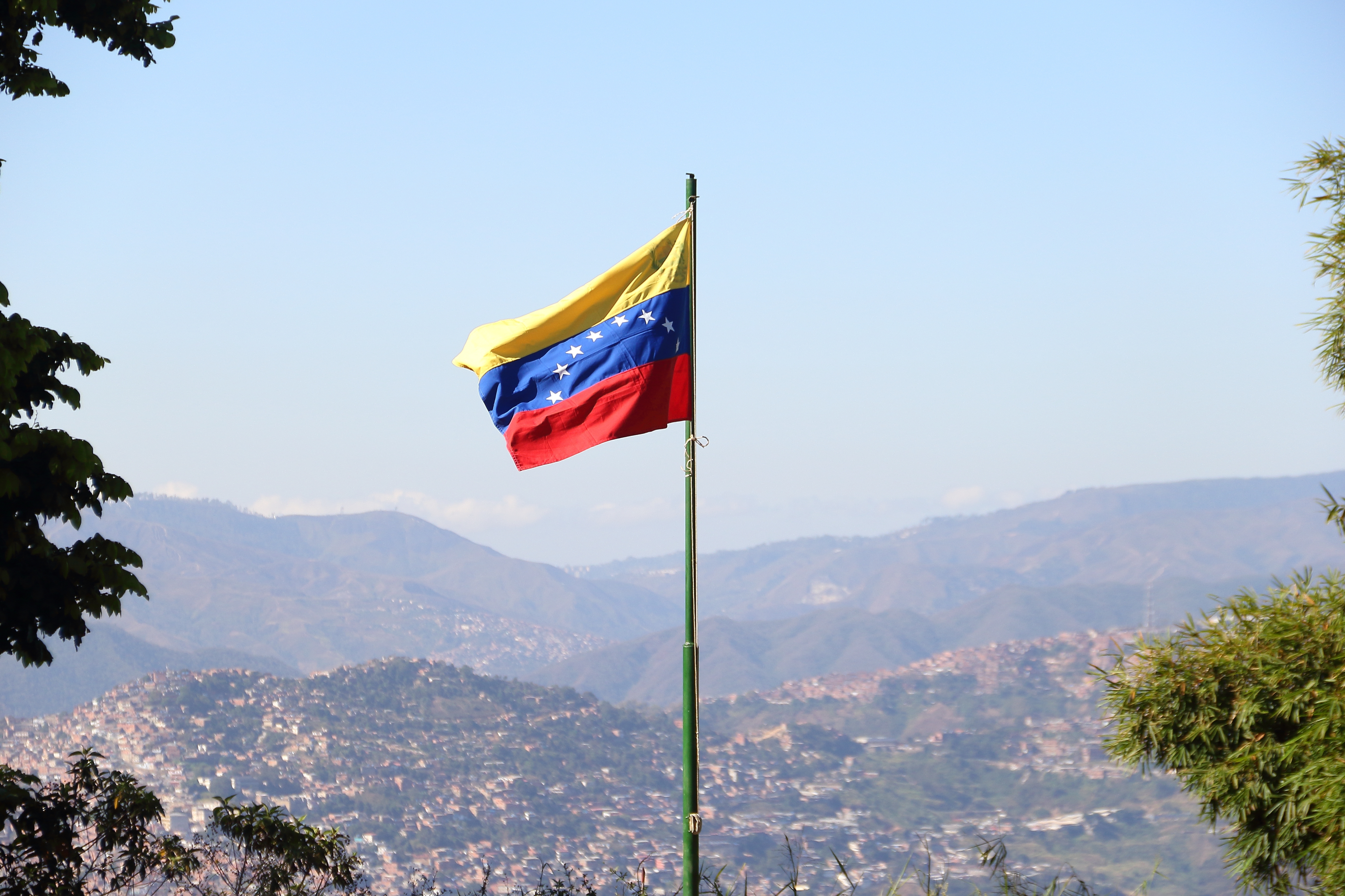 ЦРУ ударило беспилотником по порту на побережье Венесуэлы