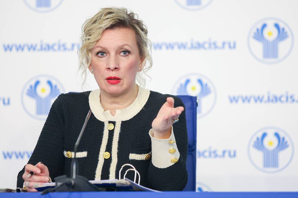 Захарова: Западные страны охватил ужас из-за краха концепции победить Россию