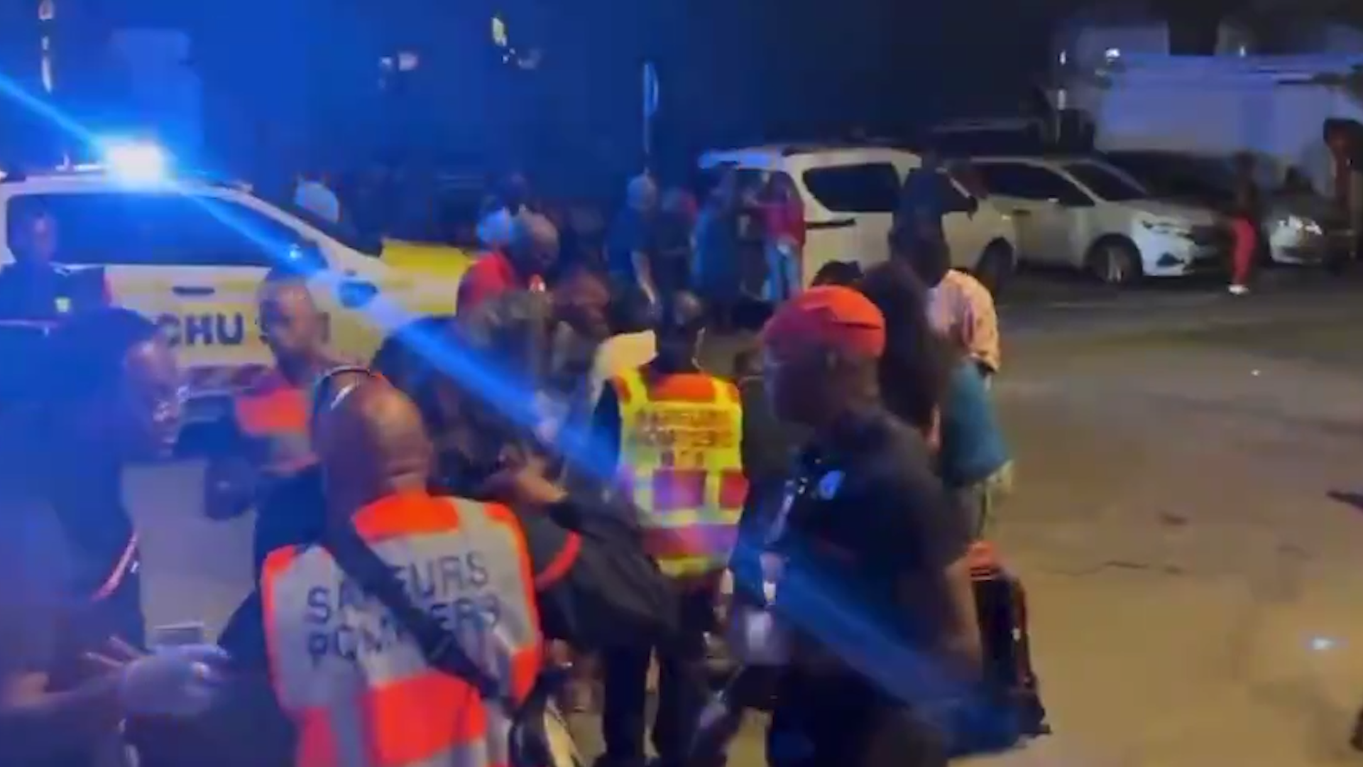 Мужчина въехал в толпу на ярмарке во Франции: 10 человек погибли, 9 пострадали