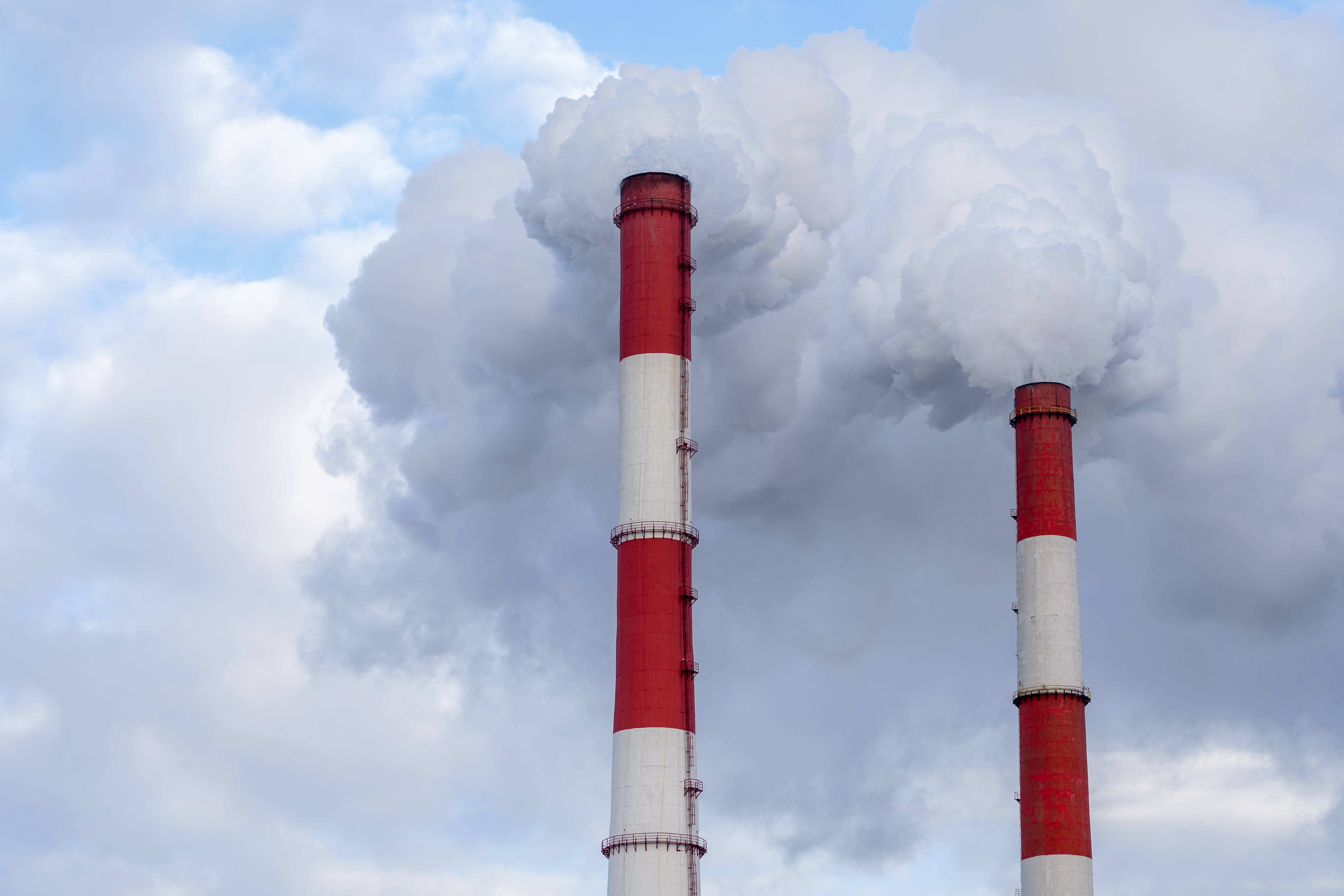 Губернатор Кобзев: В Ангарске из-за аварии на ТЭЦ температура упала в 1546 домах