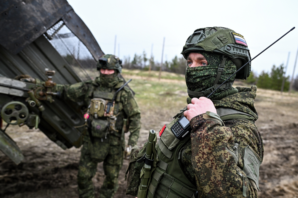 Пушилин: Армия РФ продвигается и расширяет буферную зону вокруг Красноармейска
