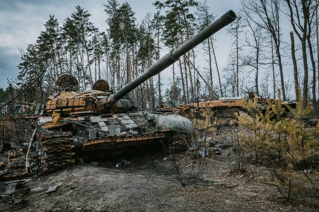 «Просто бросили»: СМИ узнали, что ВСУ оставили российским военным в курском приграничье