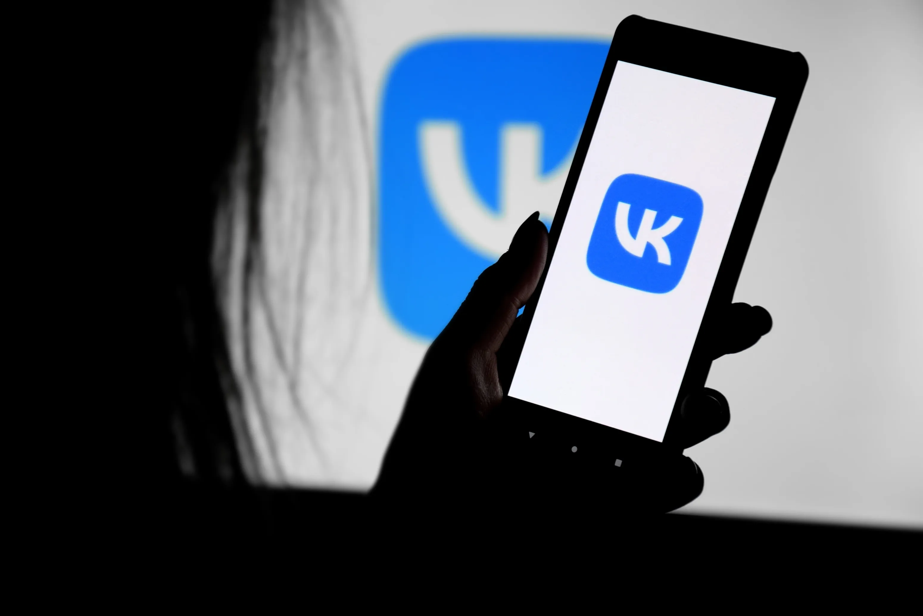 Автодор и VK на ПМЭФ подписали меморандум о стратегическом партнёрстве