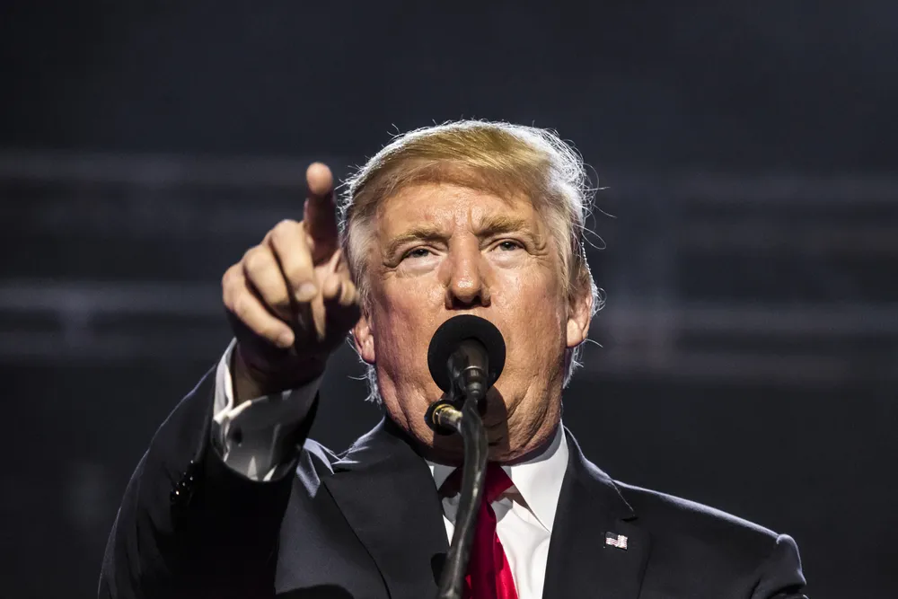 Трамп анонсировал немедленные переговоры между РФ и Киевом о прекращении огня