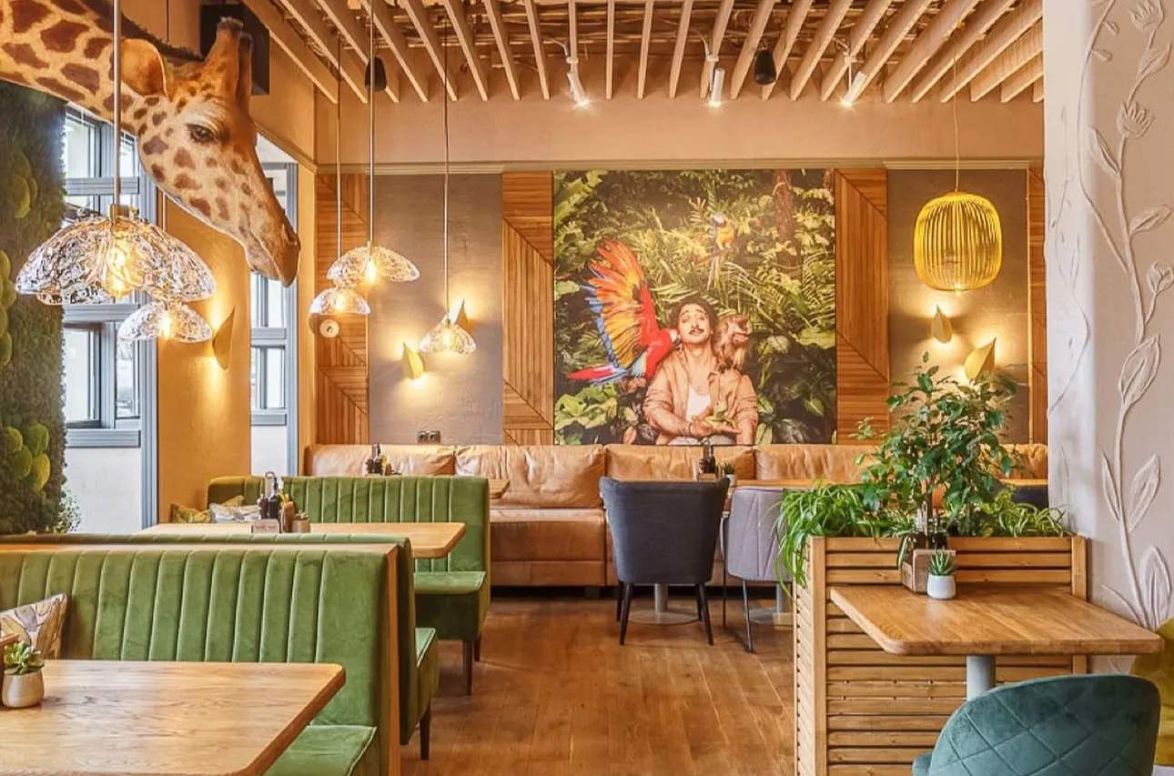 Почти 350 кг опасной продукции изъяли из московского ресторана Osteria Mario из-за нарушений