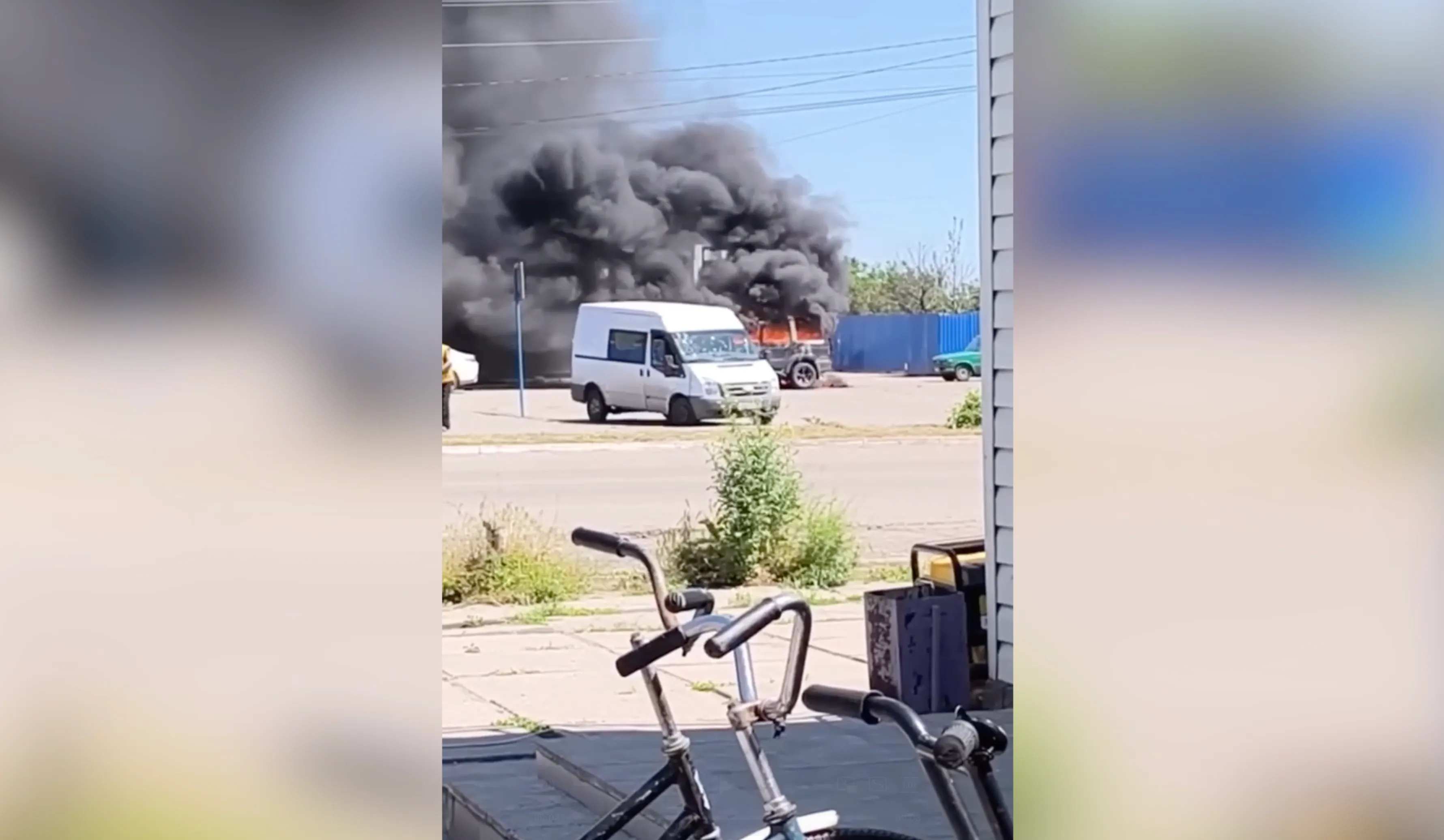 ВСУ обстреляли магазин и уничтожили гражданский автомобиль в Запорожской области