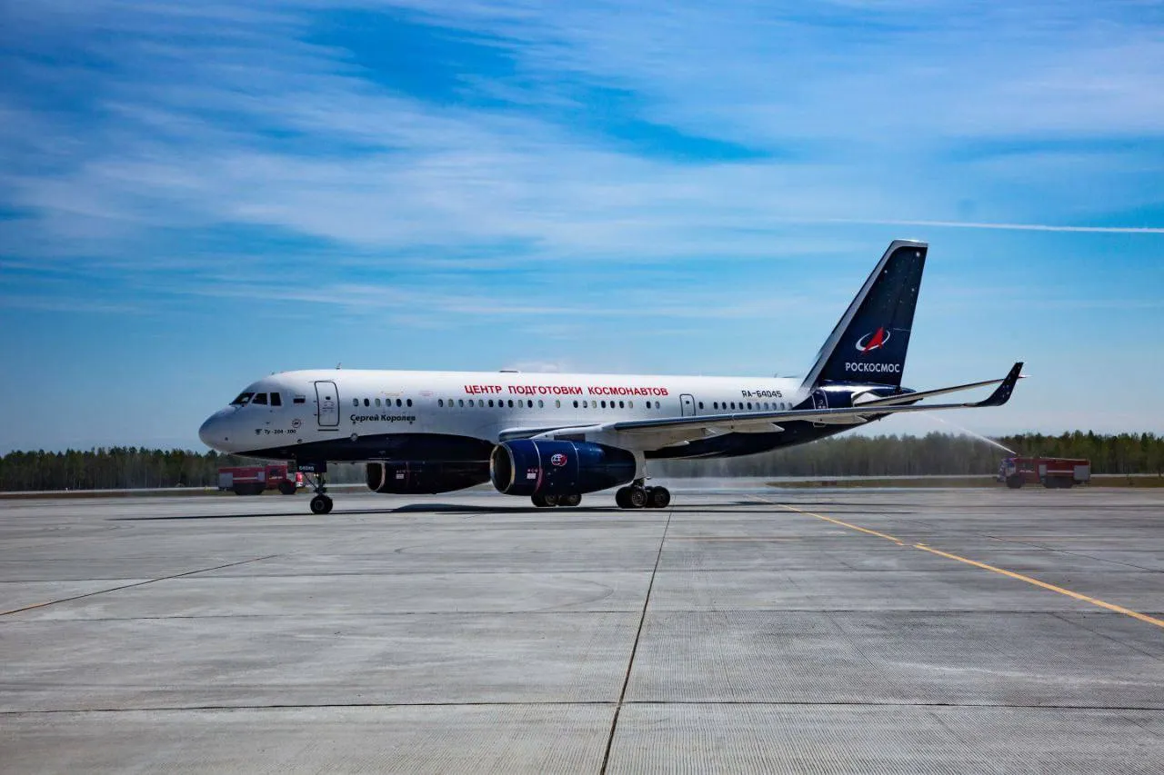 «Роскосмос»: Ту-204-300 совершил первый рейс в аэропорт космодрома Восточный