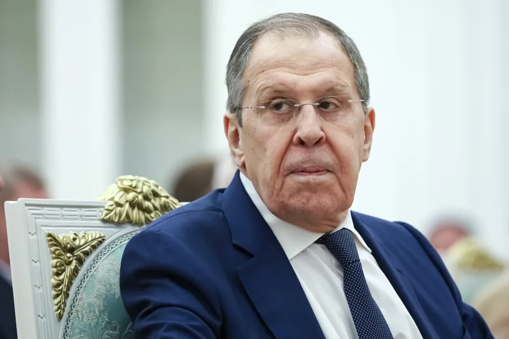 Лавров назвал неэлегантным возможный выбор Ватикана как площадки переговоров