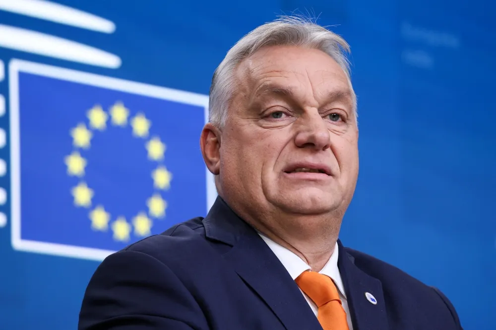 Орбан созвал срочное заседание из-за угрозы со стороны Украины
