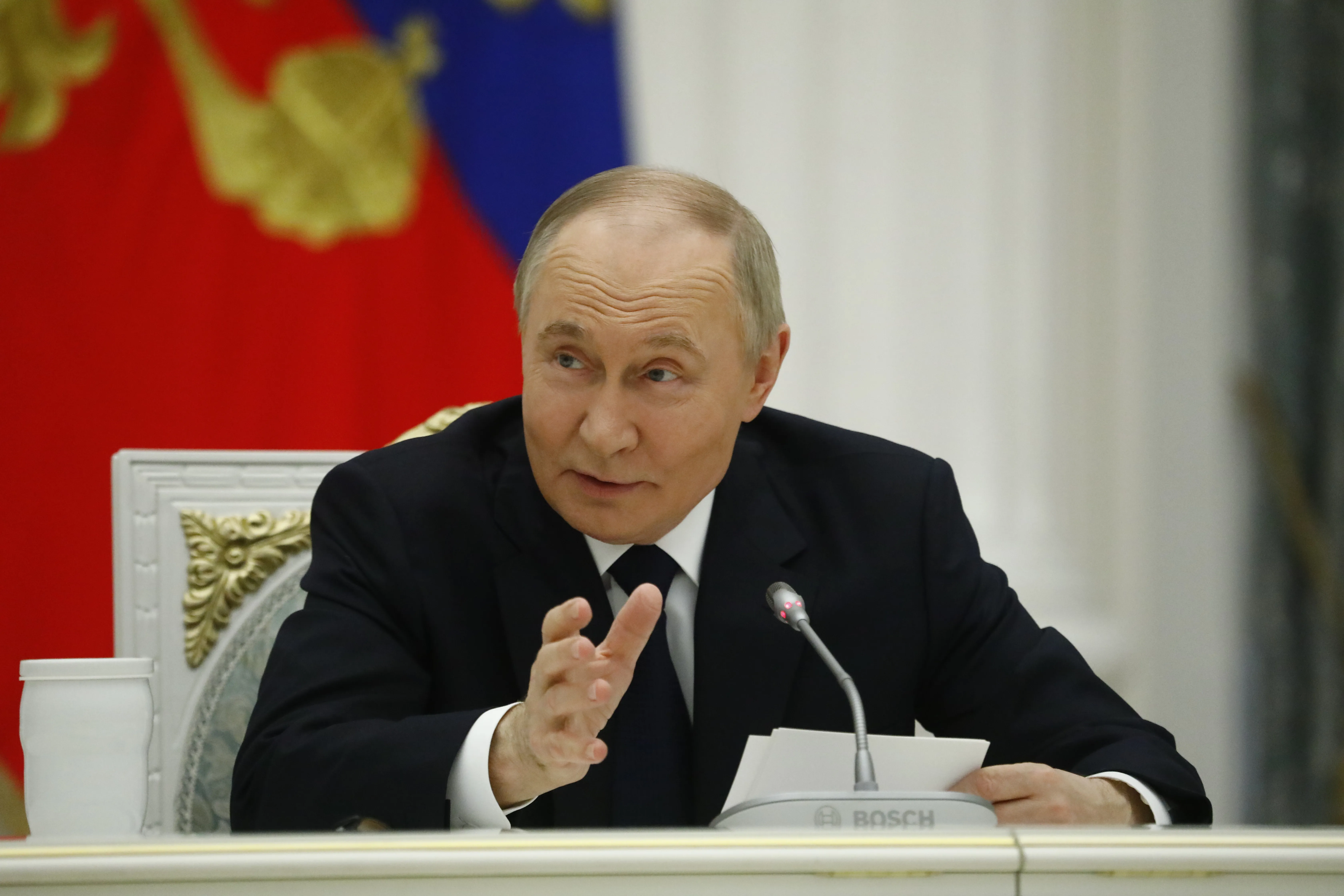 Путин заявил о создании условий для самореализации ветеранов СВО