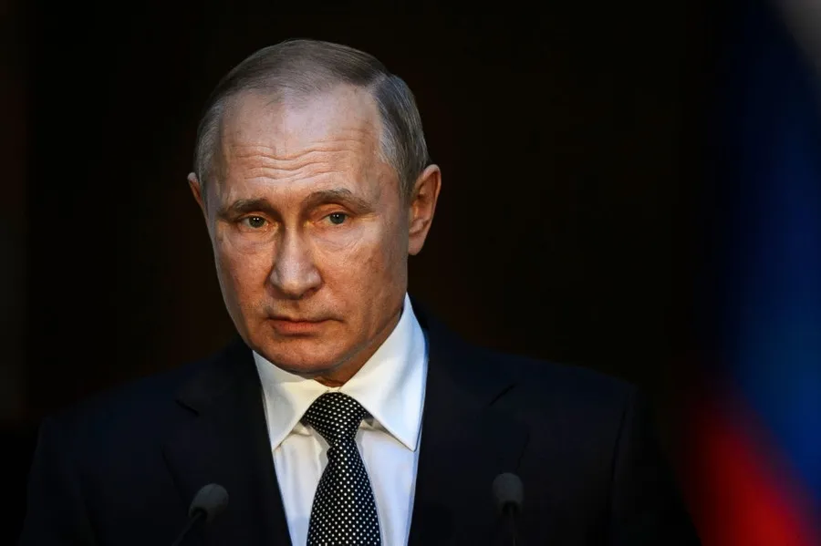 Путин призвал народ России к внутренней мобилизации