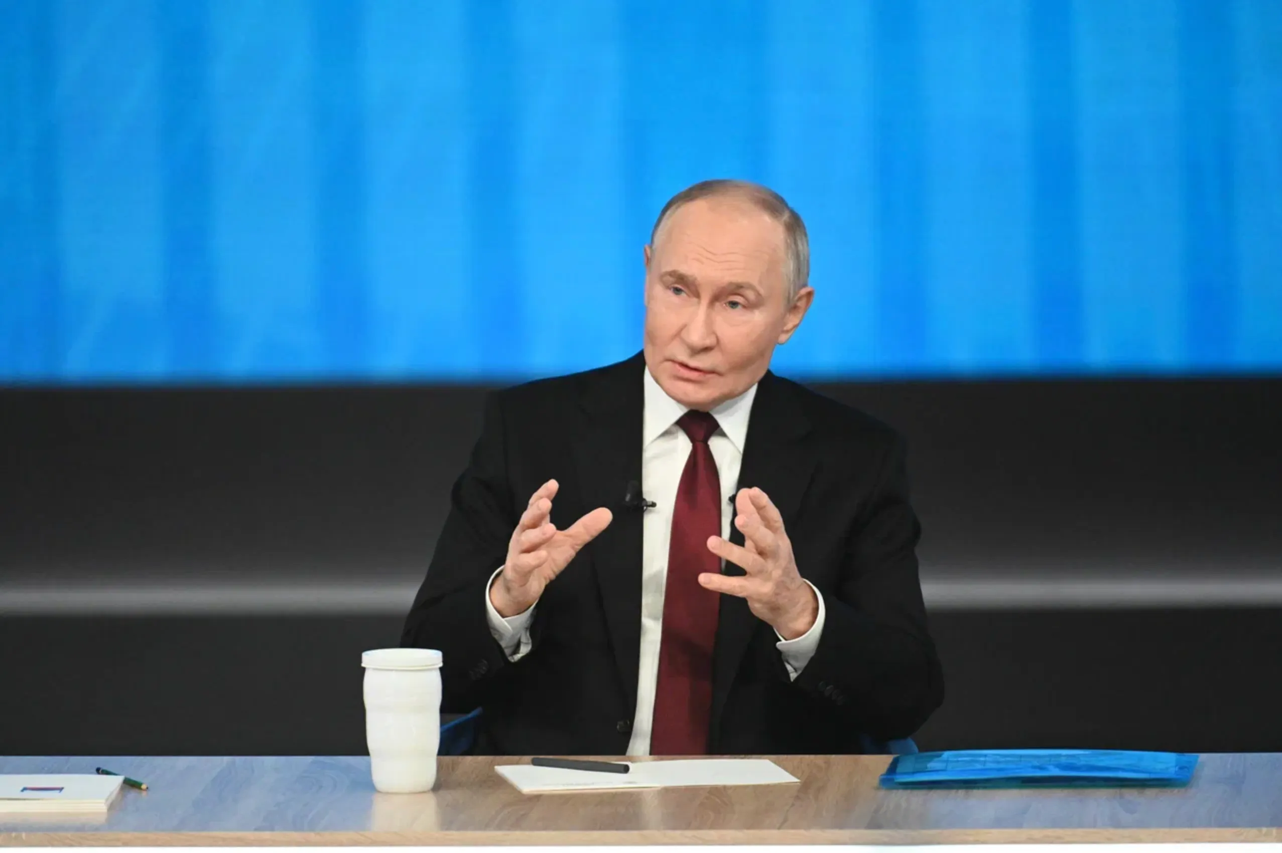 Путин распорядился продумать, как увековечить память погибших бойцов СВО