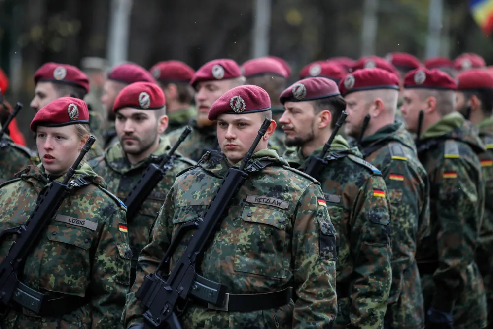 Германия впервые со врёмен нацистов направила войска в другую страну