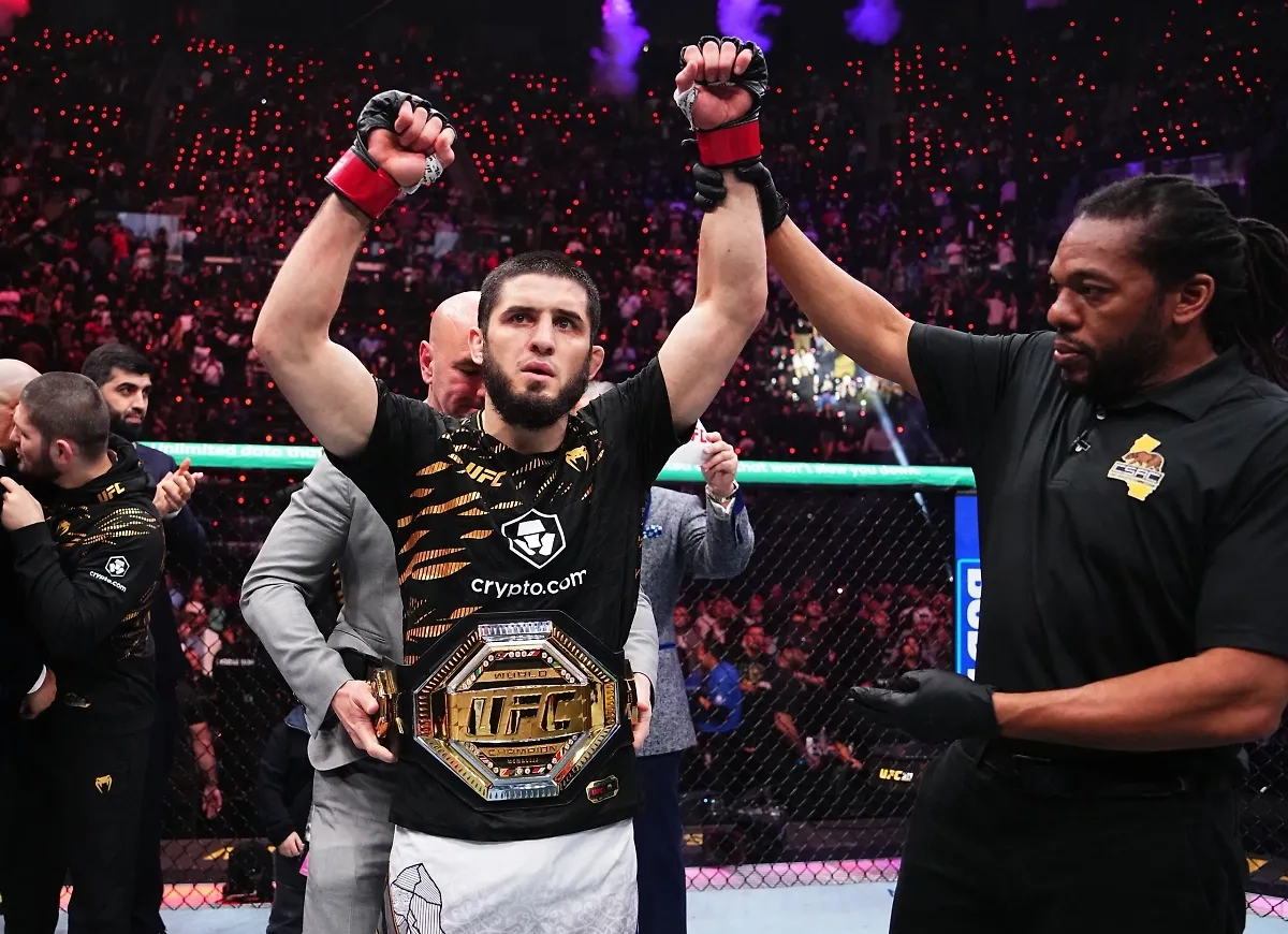 Махачев заявил о намерении сохранить пояс чемпиона UFC в лёгком весе