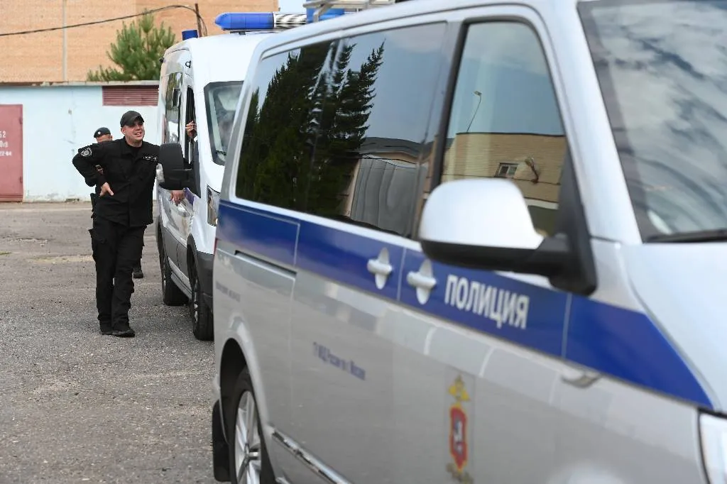 Ещё в двух российских регионах усилили меры безопасности после атак БПЛА и ЧП с мостами