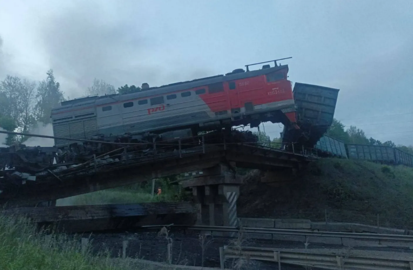 Хинштейн рассказал о пострадавших в ЧП с поездом в Курской области