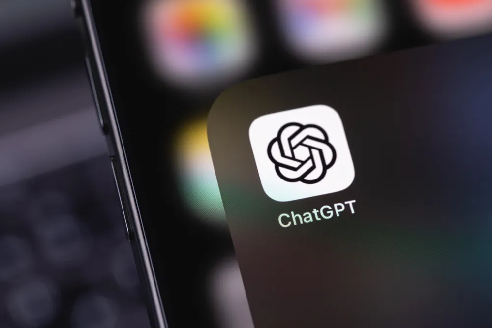 В работе ChatGPT произошёл масштабный сбой по всему миру