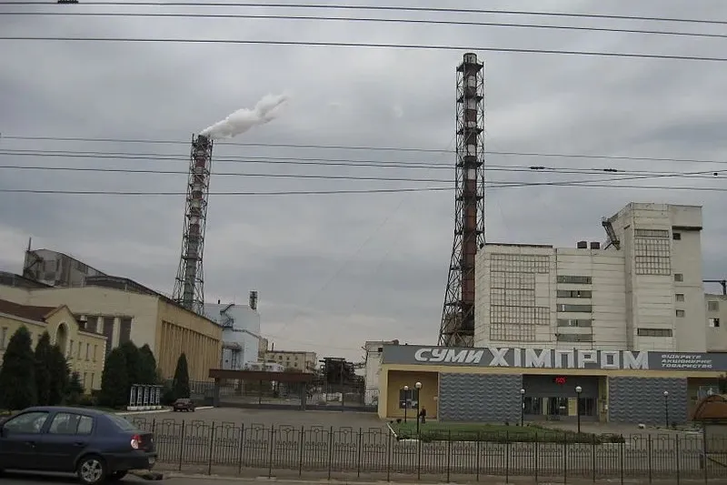На Украине никто не захотел покупать завод в Сумах, куда приближаются ВС РФ