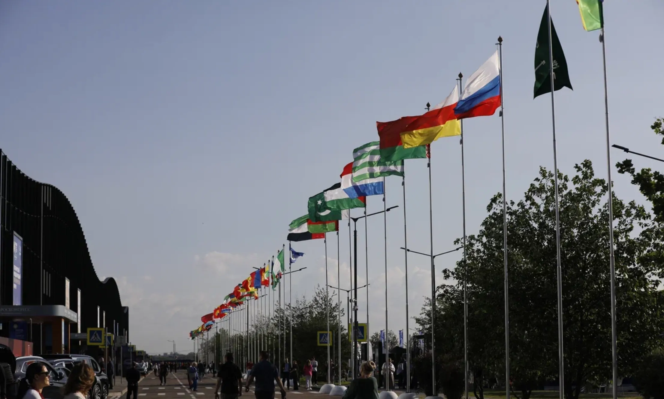 Орешкин назвал новые центры экономического роста в мире вместо G7
