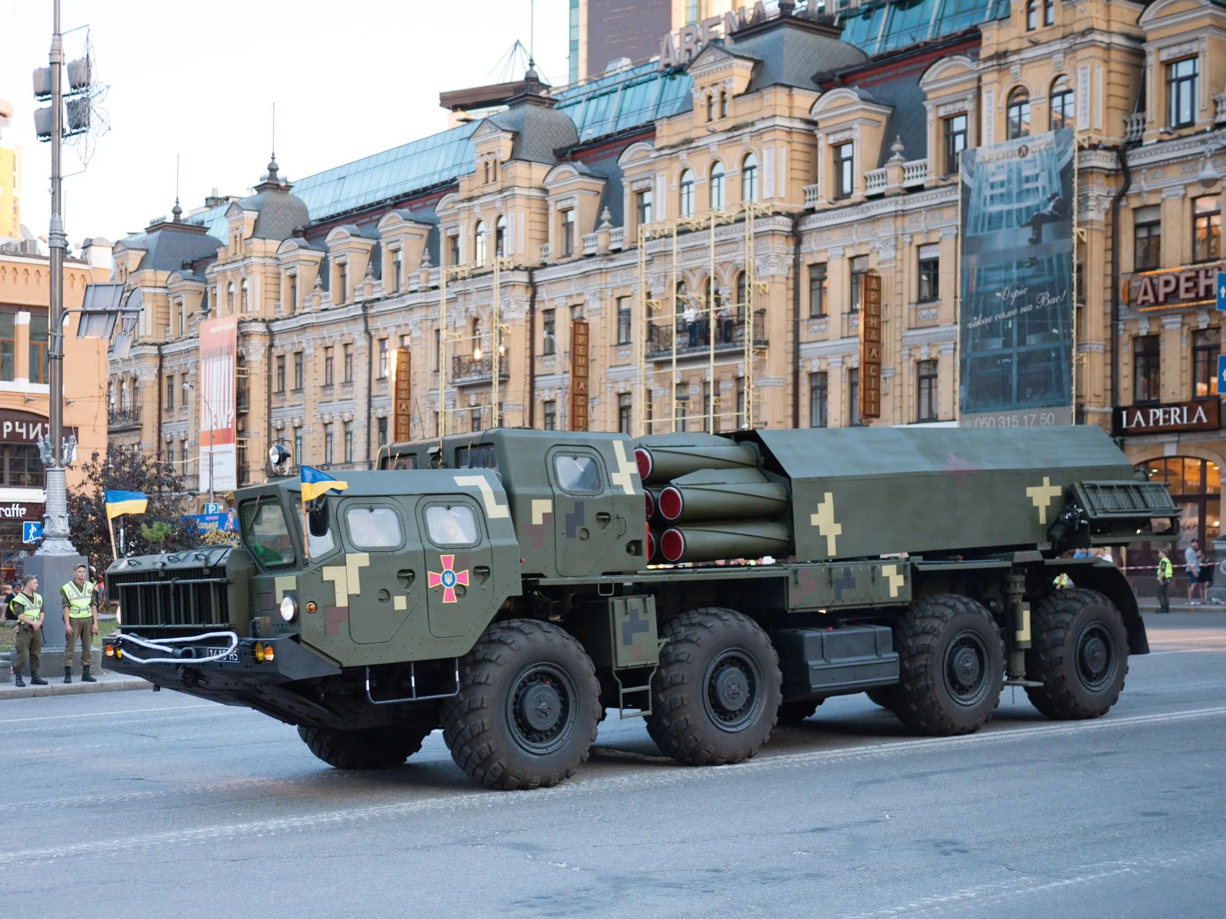 «Искусство превращения»: Военный аналитик уличил Киев во лжи о новой ракете «Сапсан»