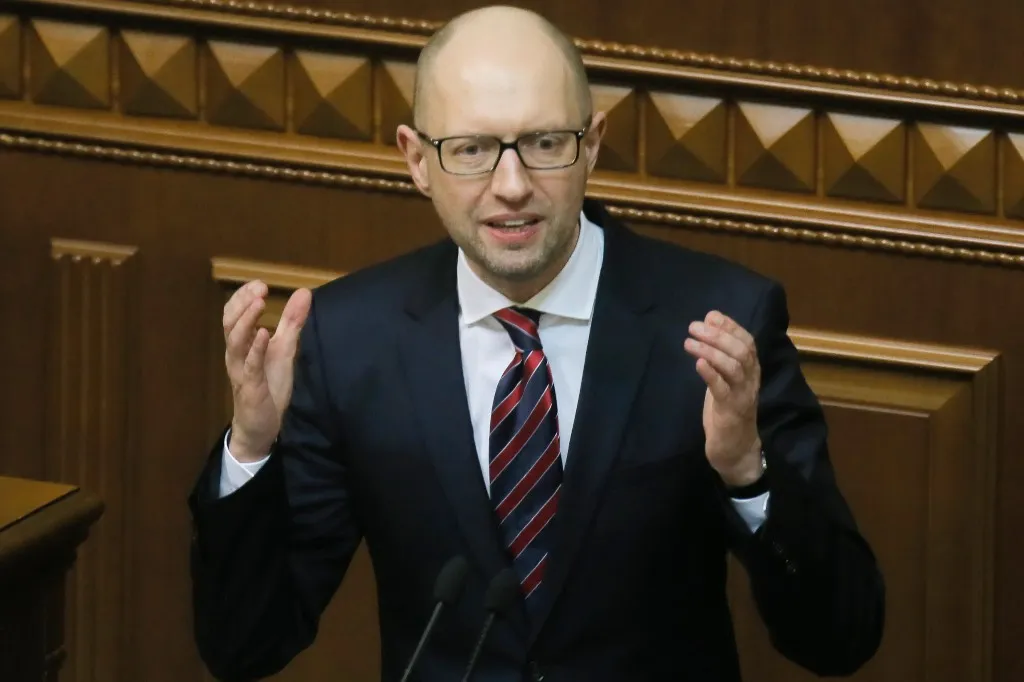Экс-премьер Украины Яценюк приехал на саммит НАТО и сделал заявление