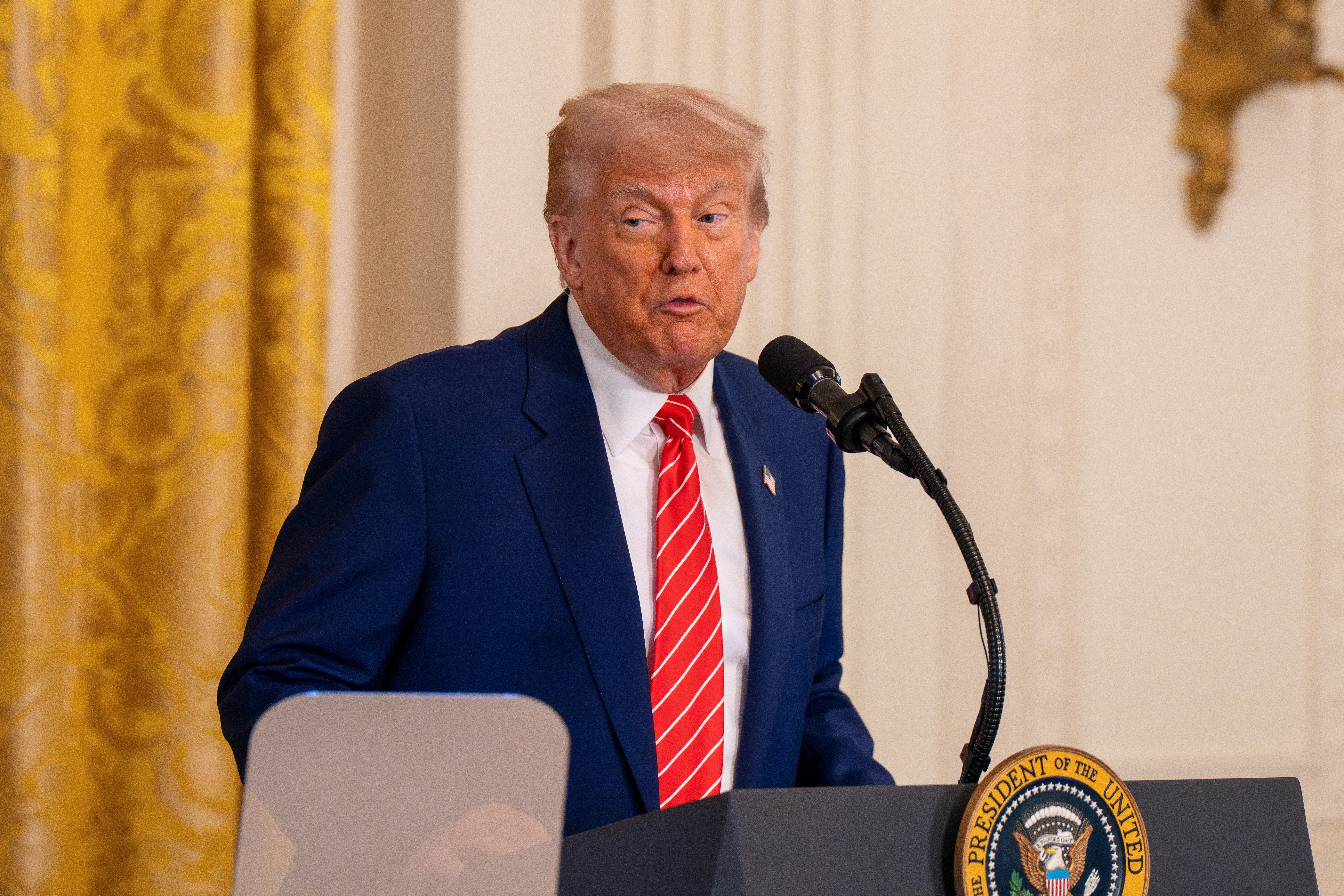 Карабас-Барабас или комплекс Бога: Психолог объяснила, почему Трамп верит в своё превосходство