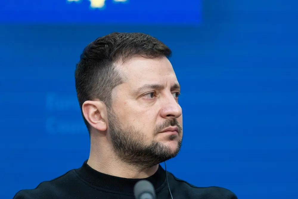 «Готовит новые операции»: Зеленский привёз на саммит НАТО сказку о нападении России