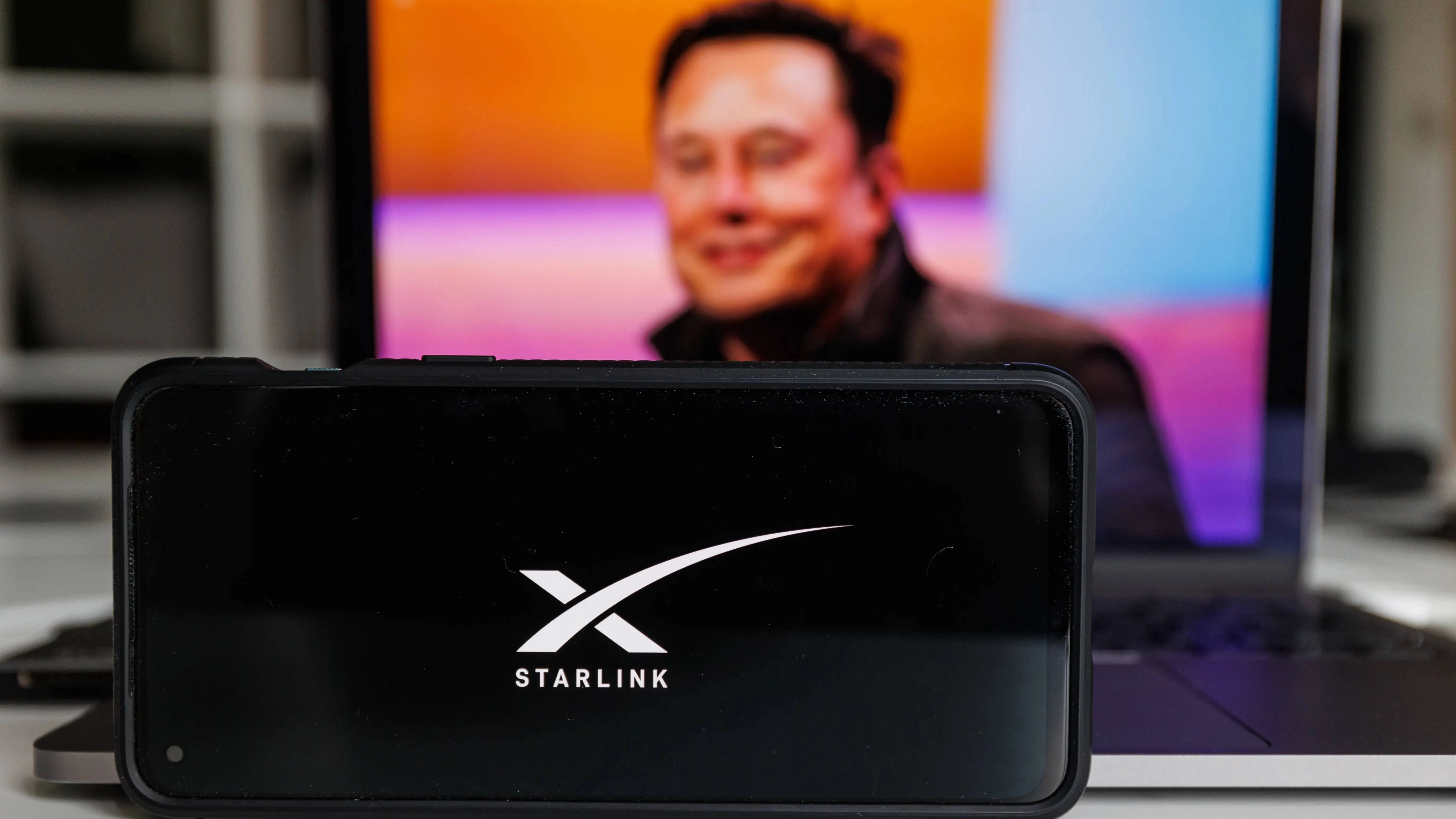 В российском регионе запретили использовать терминалы Starlink Илона Маска