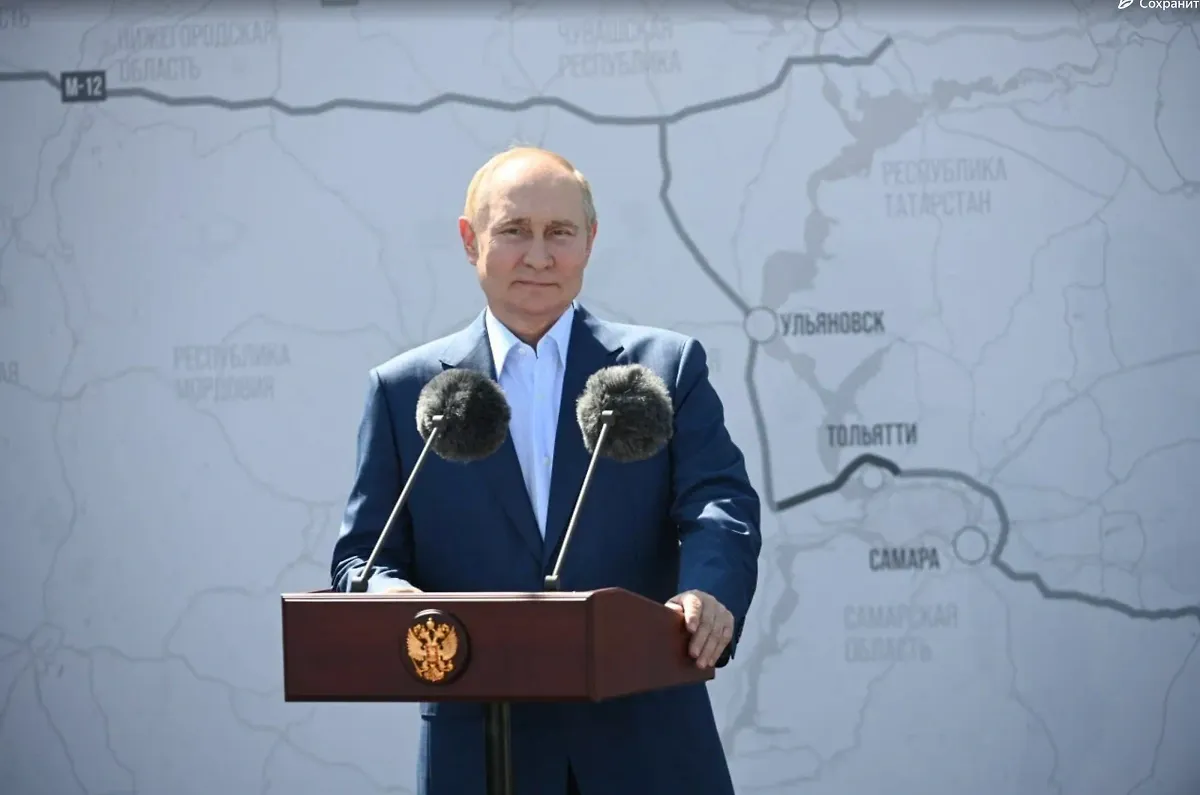 Путин: Важно, чтобы молодёжь знала о подвиге предков в годы Второй мировой
