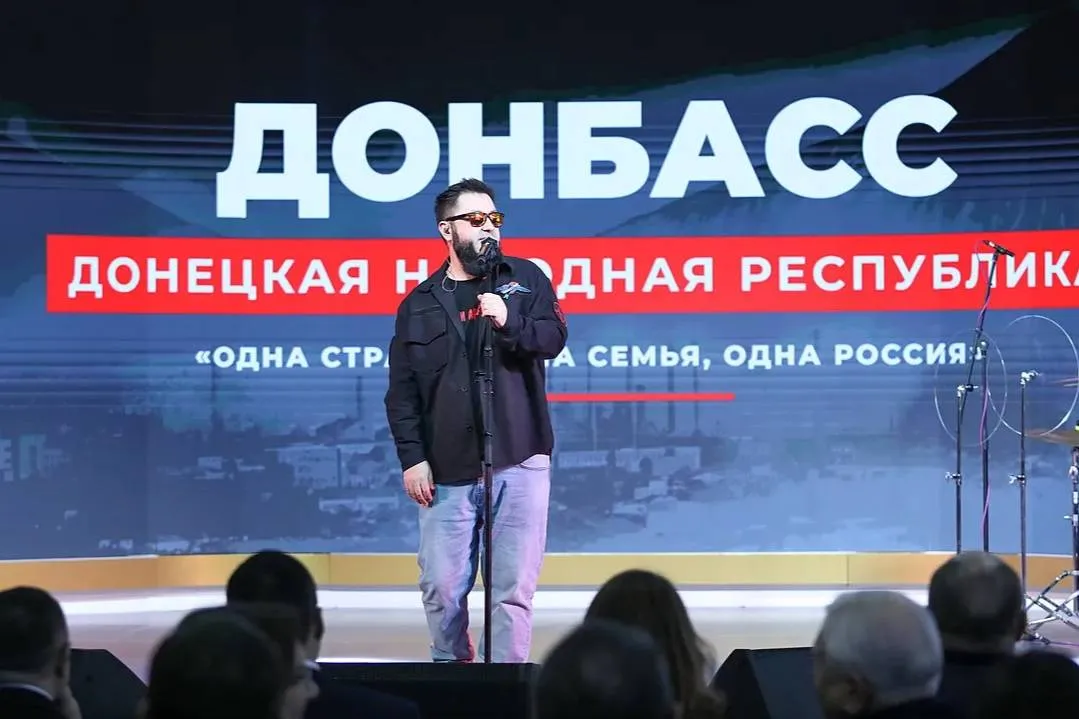 СБУ объявила в розыск российского блогера Акима Апачева