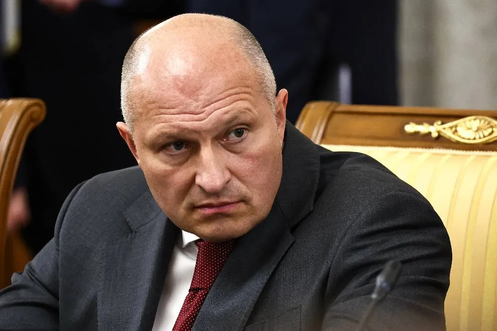 Путин повысил главу МЧС Александра Куренкова до генерал-полковника