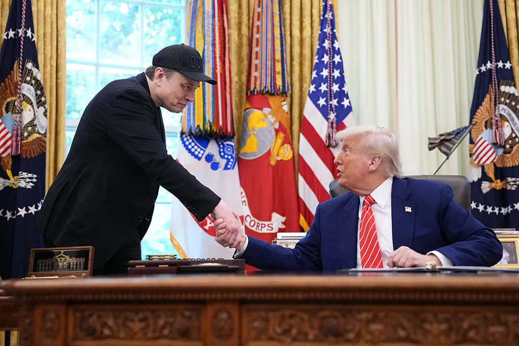 «Пошумят и продолжат работать»: Таролог рассказал, когда помирятся Трамп и Маск и кто виноват в конфликте