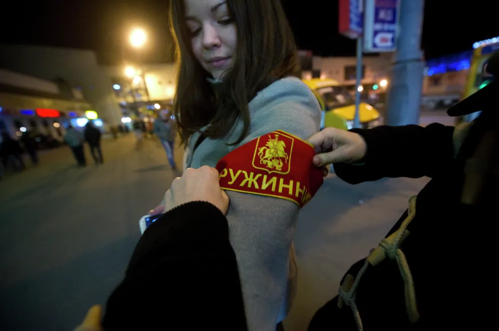 Российских дружинников могут «вооружить» законным правом наказывать нарушителей порядка