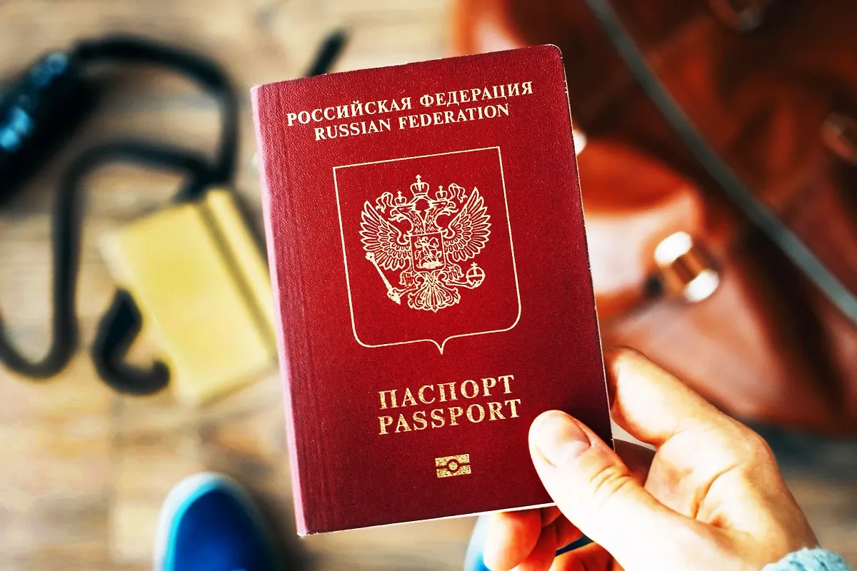 Юрист Русяев перечислил возможные основания для замены загранпаспорта