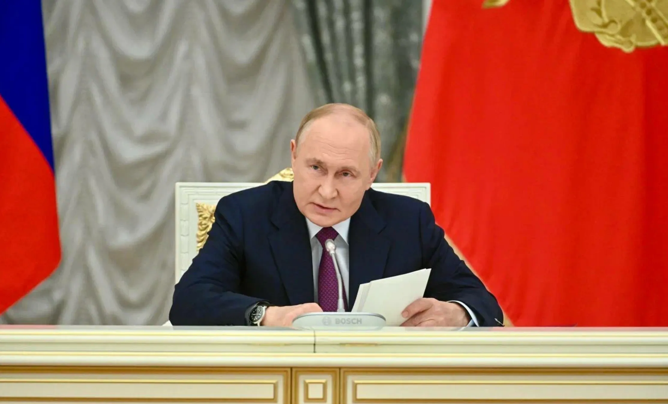 Стало известно, почему послание Путина к Федеральному Собранию могут перенести на осень